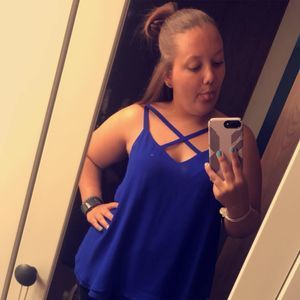 Meet your Posher, Ana